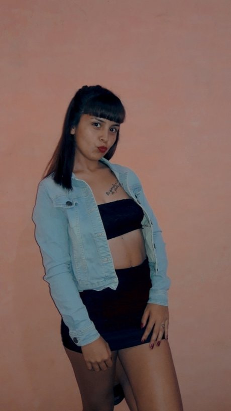 Denisaylen hd nackte bild