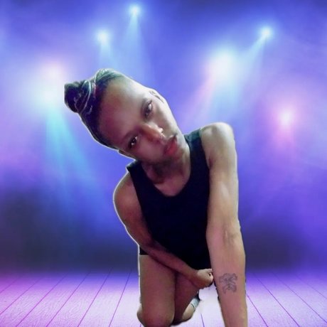 Qu33n Mandy schauspielerin porno fotos