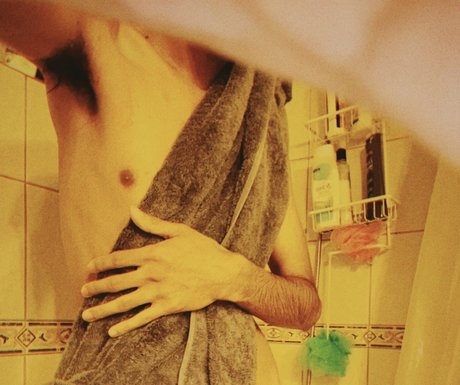 Q Incognito erotische nackten galerien