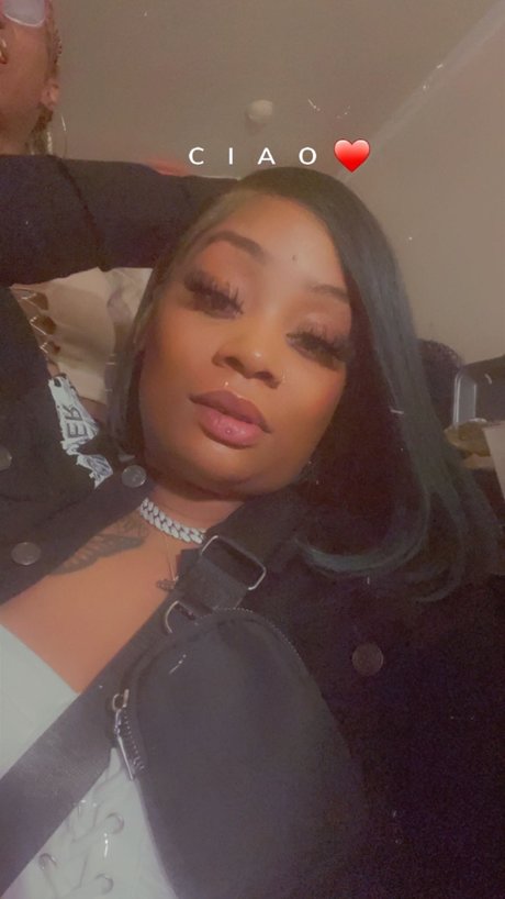 Dolly molly xxx pornografische galerie