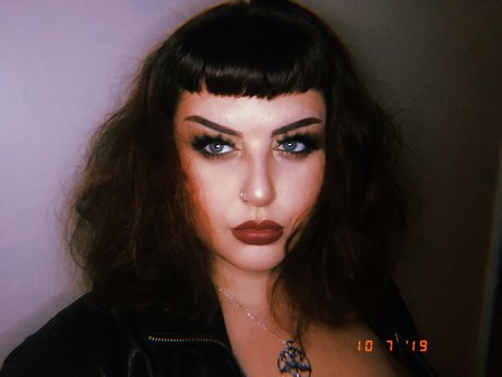 Eliza Von Trapp exklusive schöne bilder