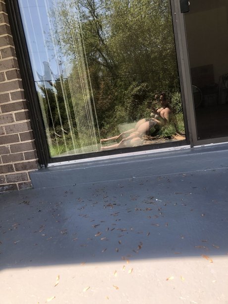 Mamiana hd nackte bild