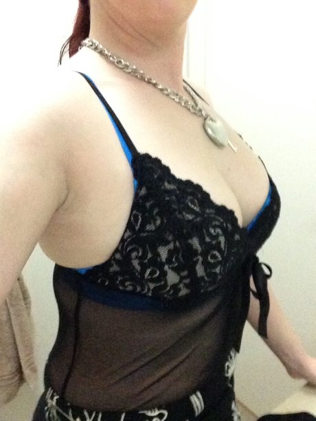 Desire Bound Doll perfekte bild