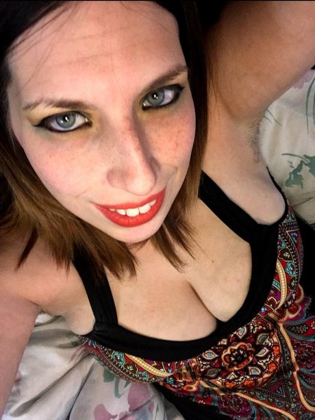 Dezy Rezin model pornografische galerie