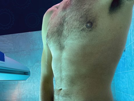 DL Bi Hung freie erotische galerien