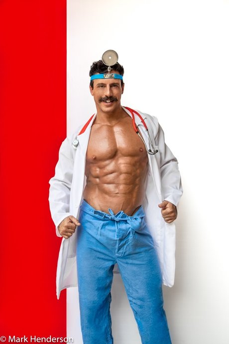 Dr Rideout nackt schöne bilder