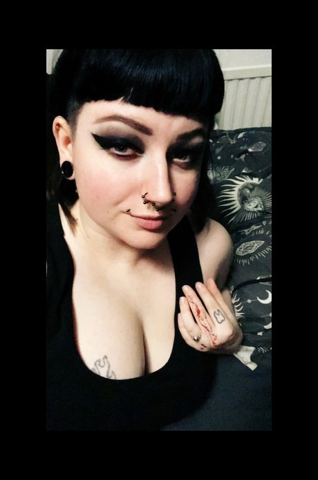 Recklessthot erotische nackt archiv