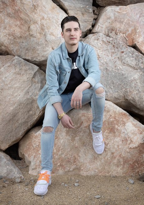 teen fake titten onlyfans perfekte hübsche galerien