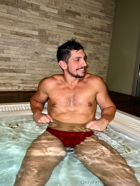 Terra Daddy hübsche exklusive bilder