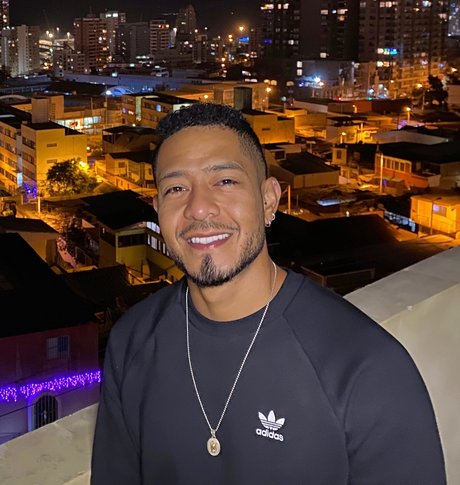 Ronaldo Pasuy Mosquera schöne akt fotos