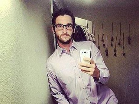 Ryan Matthews heiße nackten bild