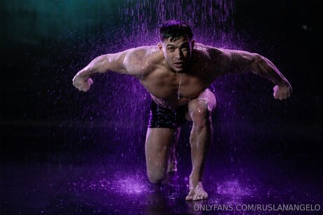 Ruslan Angelo sexy schöne galerien