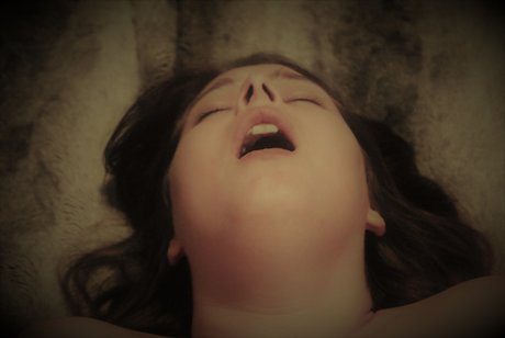 Roxxie Taylor perfekte exklusive fotos