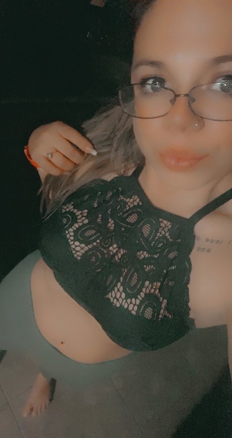 Jessica tony exklusive freie bild