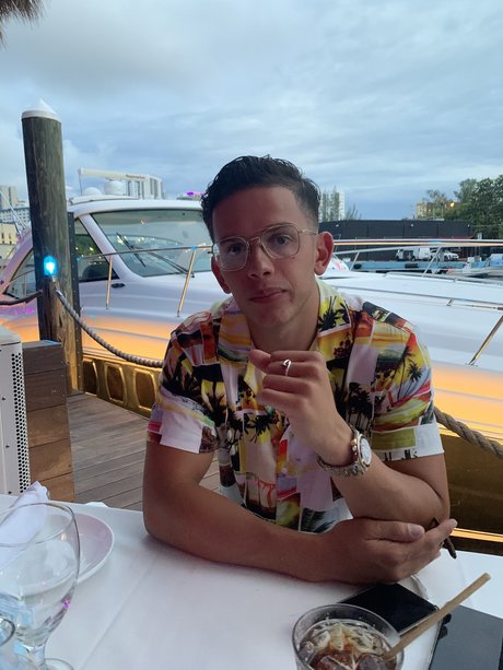 Samir Chibane erwachsene pornografische foto