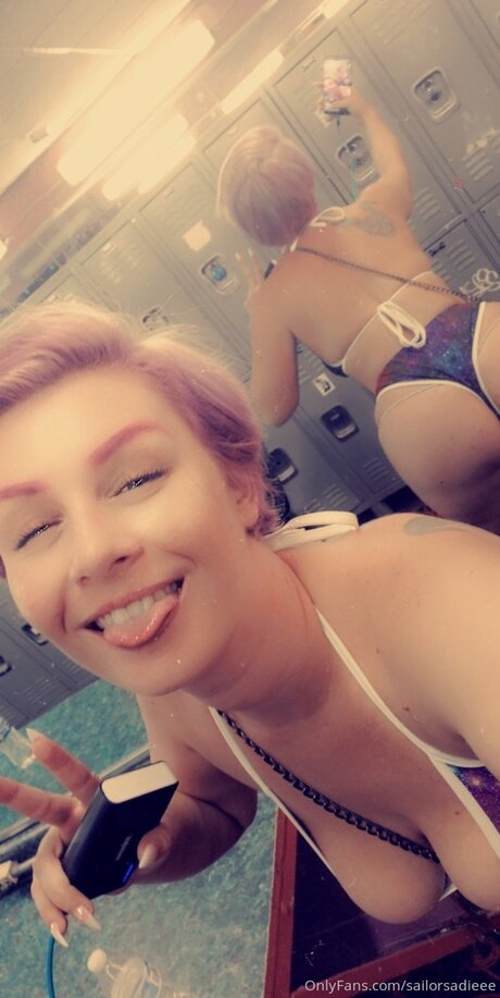 Sailor Sadie heiße akt foto