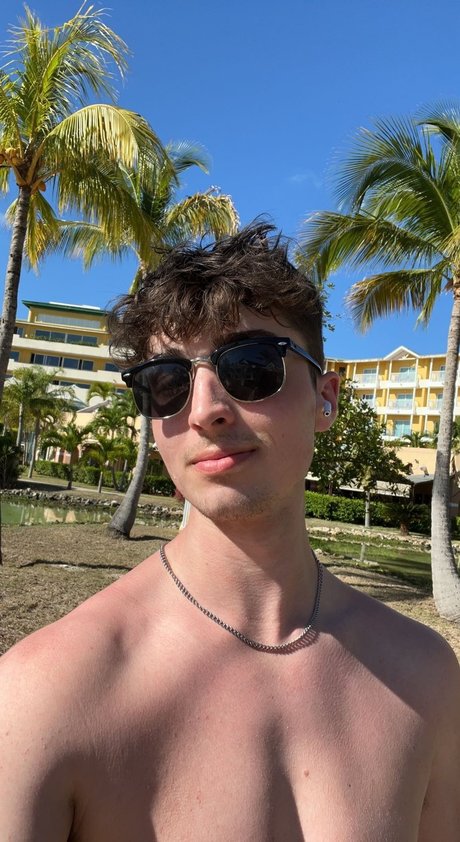 Ryan Barker porno nackten galerien