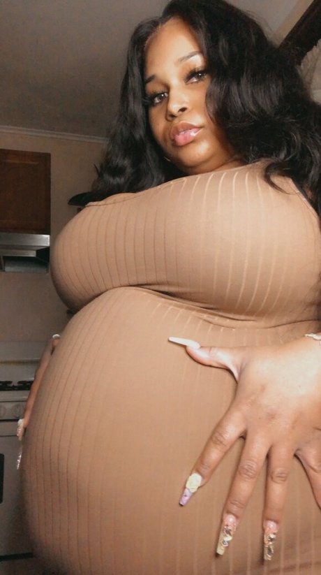 bigbellyjudy freie sexy bilder