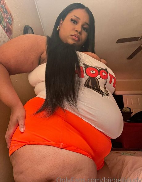 bigbellyjudy pornostar hübsche fotos