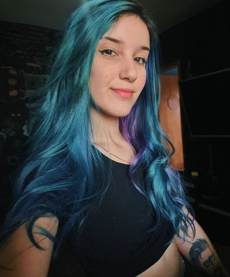 Teteia erwachsene heiße bilder