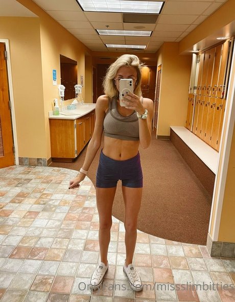 kurvige ebenholz-onlyfans hübsche erotische galerie