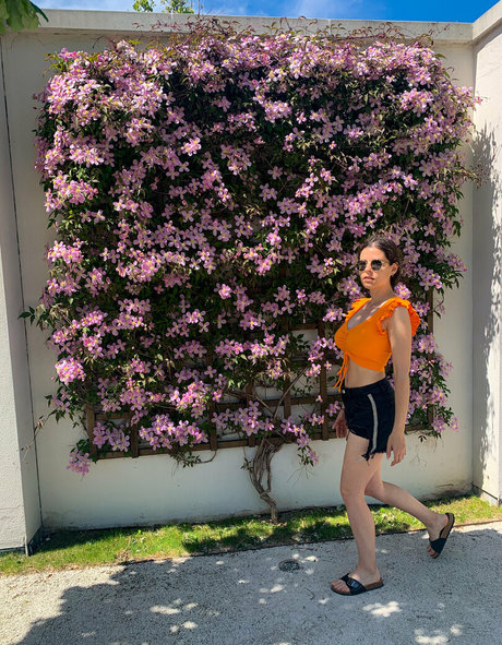 Lenabartos kunst nackt galerien