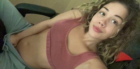 thatricandemon model nackten fotos