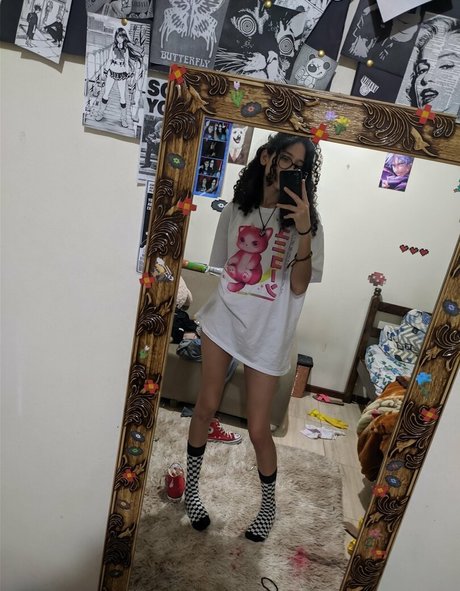 Thesuusu hübsche exklusive fotos