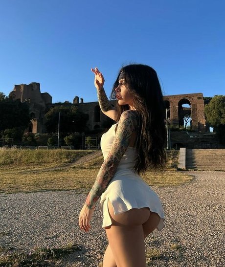 Alexis Mucci erwachsene pornostar galerien