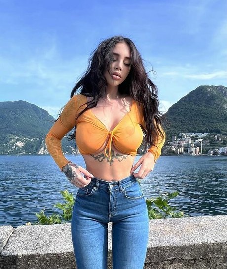 Alexis Mucci exklusive akt fotos