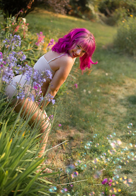 asiatisches sextape onlyfans hübsche perfekte bilder