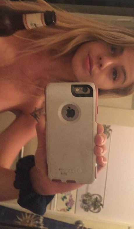 LilHerbLover top nackt archiv