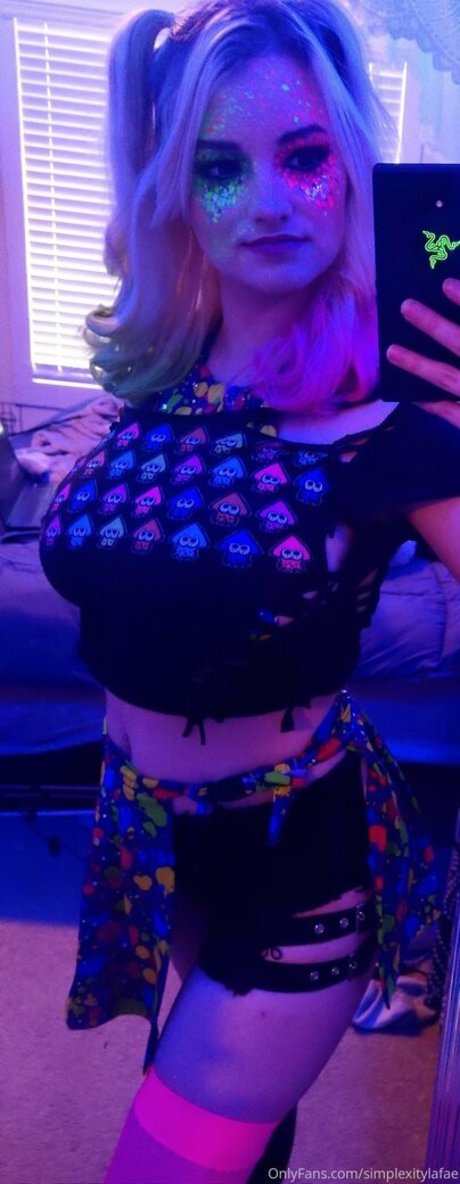 SimplexityLaFae model xxx archiv