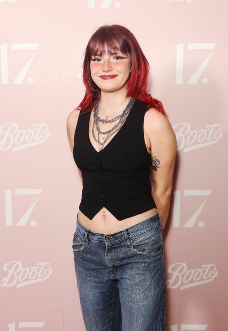 Ramona Marquez pornostar sexy galerie