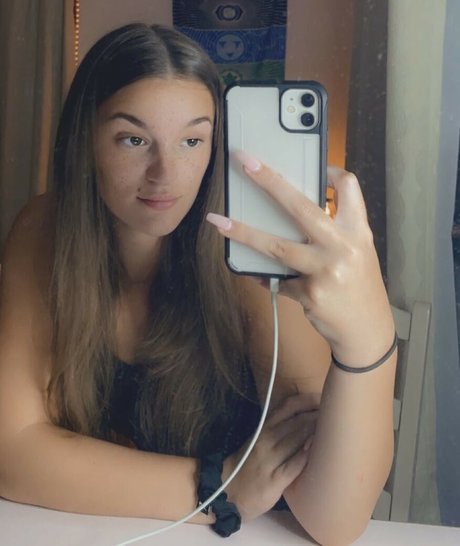 catrinaarroyo pornostar heiße fotos