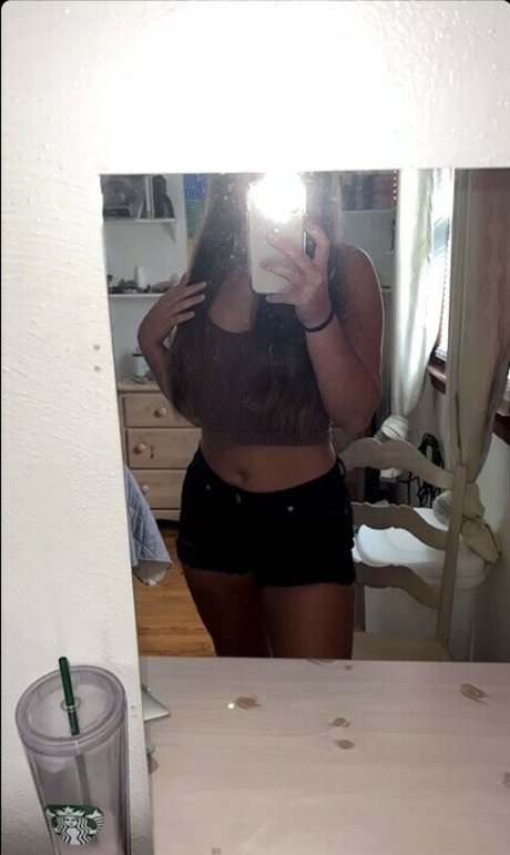 catrinaarroyo hübsche nackten galerie