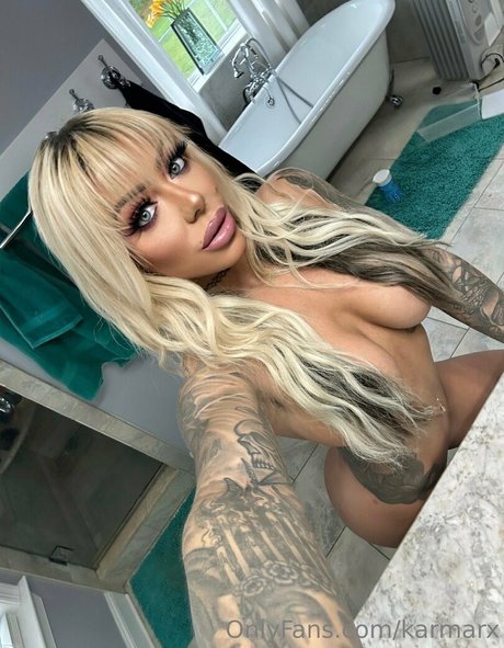 schwarze trans-onlyfans erwachsene top foto