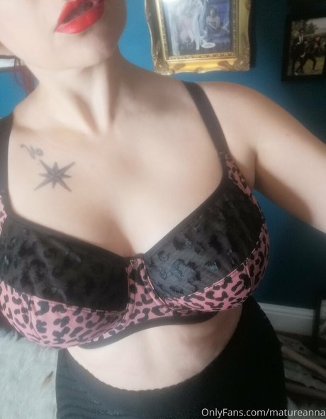 matureanna hd pornographische galerien