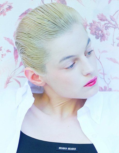 Emma Corrin kostenlose beste archiv