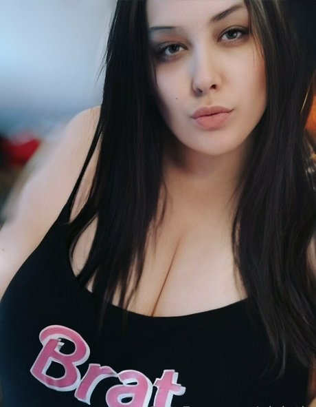 nixinthi sexy pornografische bild