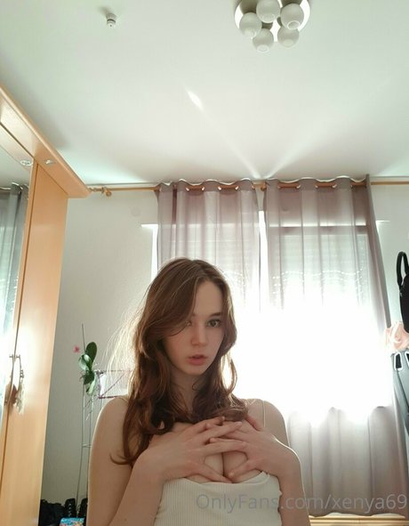 xenya69 pornografische pornostar bilder