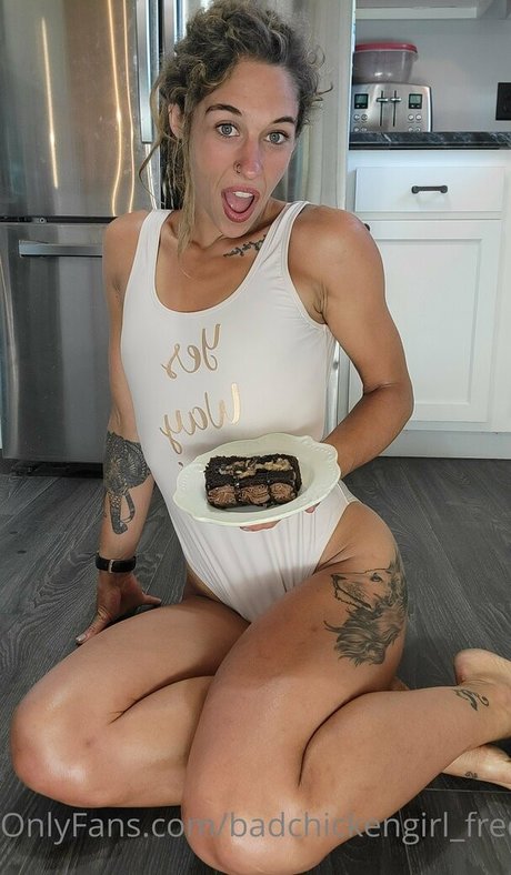 badchickengirl free pornostar nacktheit bilder