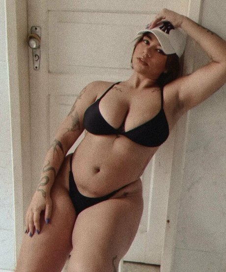 Kennya Raposo model kunst foto