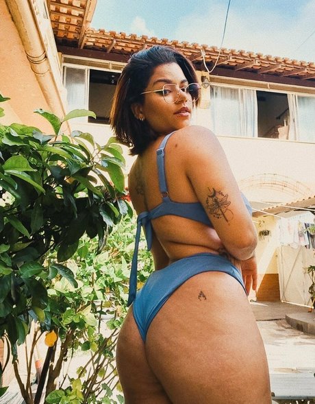 Kennya Raposo xxx galerie