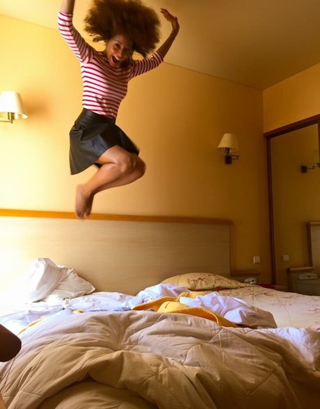 Yilian Canizares schauspielerin perfekte galerie