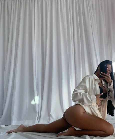 gold gypsy sexy akt foto