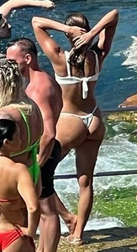 kurvige ebenholz-onlyfans hd pornografische fotos