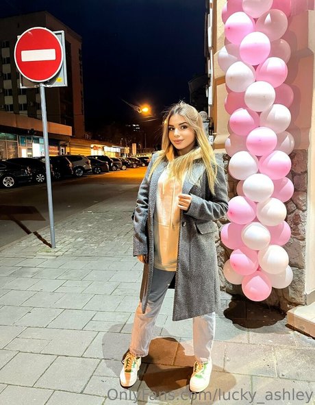 lucky ashley erotische pornografische galerien