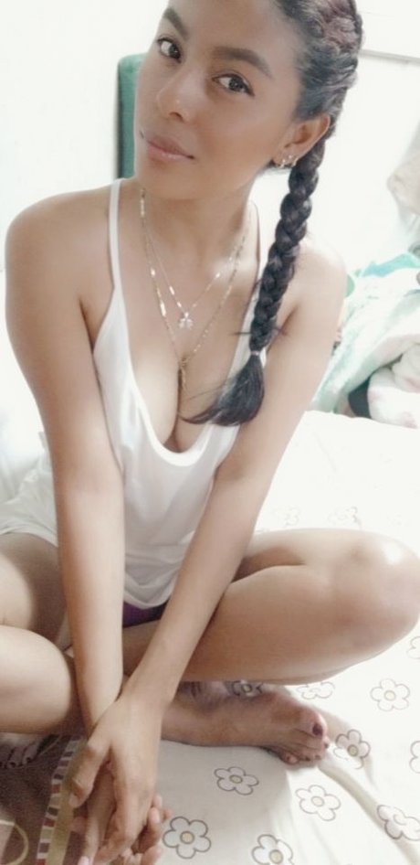 karen R_ hd pornostar foto