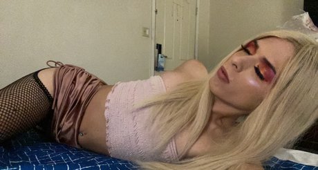 emo-schlampe onlyfans kostenlose hübsche archiv